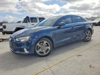 2018 Audi A3 WAUAUGFF3J1068170