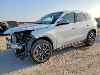 2024 BMW X1 WBX73EF02R5Z29636