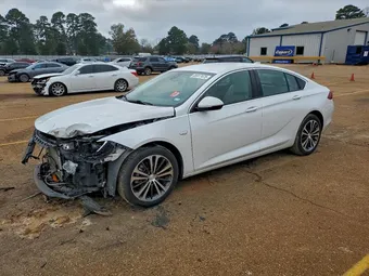 2019 Buick Regal Sportback W04GP6SXXK1035286