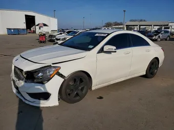 2018 Mercedes-Benz CLA-Class WDDSJ4EB9JN568054
