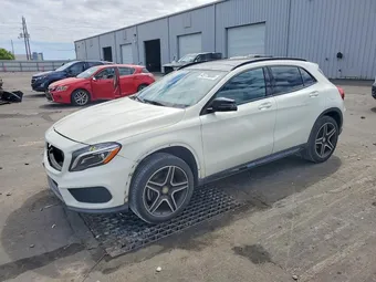 2017 Mercedes-Benz GLA-Class WDCTG4GB4HJ325841