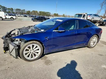 2016 Tesla Model S 5YJSA1E25GF160084