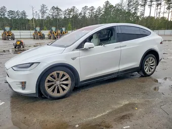 2016 Tesla Model X 5YJXCBE25GF022017