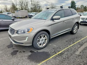2016 Volvo XC60 YV4612RK3G2856542