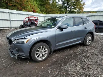 2018 Volvo XC60 YV4102RK2J1085243