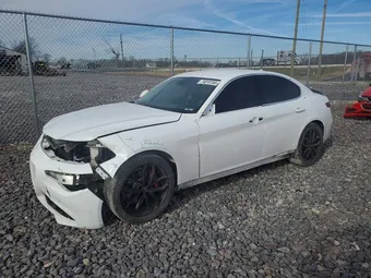 2018 Alfa Romeo ZARFAEDN1J7586331