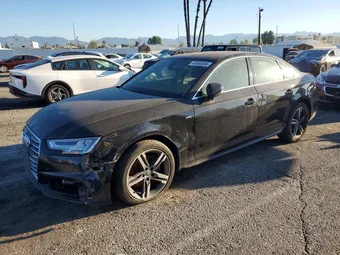 2018 Audi A4 WAULMAF43JA199118