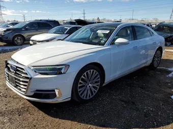 2021 Audi A8 WAU8DAF80MN014156