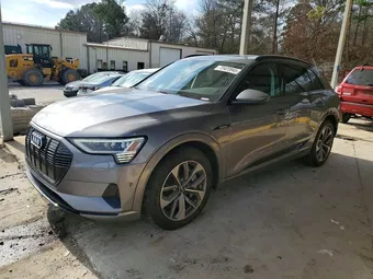 2021 Audi e-tron WA1LAAGE7MB015987