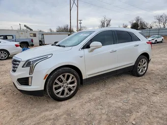 2018 Cadillac XT5 1GYKNCRS1JZ102060