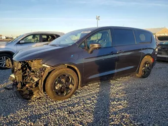 2022 Chrysler Pacifica Hybrid 2C4RC1S79NR100612