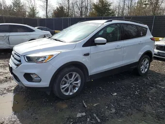 2018 Ford Escape 1FMCU0GD6JUA75995