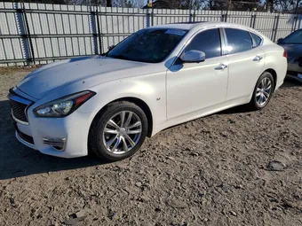 2015 Infiniti Q70 JN1BY1AP7FM541716