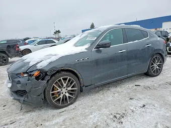 2017 Maserati Levante ZN661YUL5HX225798