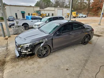 2018 Mercedes-Benz CLA-Class WDDSJ4EB4JN667297