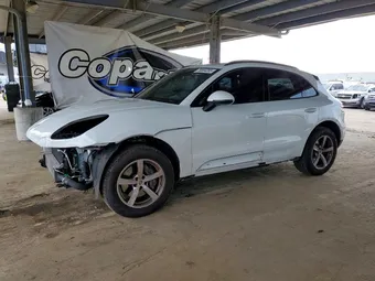 2021 Porsche Macan WP1AA2A57MLB16418