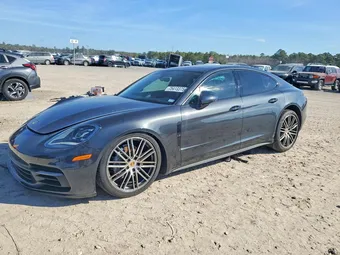 2018 Porsche Panamera WP0AA2A73JL103678