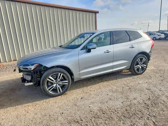 2018 Volvo XC60 YV4A22RK1J1095093