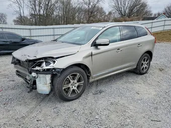 2015 Volvo XC60 YV4902RK6F2660223