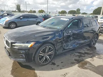 2020 Volvo V60 YV1102EM7L2393851