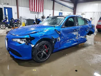 2019 Alfa Romeo ZARFANBN1K7608560