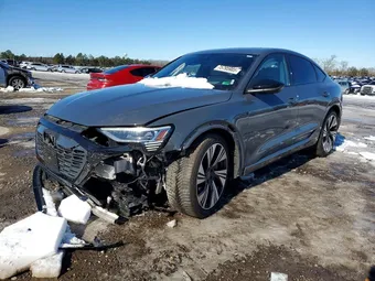 2024 Audi Q8 e-tron WA1DAAGE2RB056166