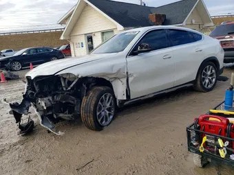 2022 BMW X6 5UXCY6C09N9L19841