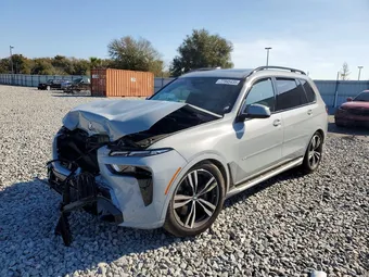 2025 BMW X7 5UX23EM02S9Y44089