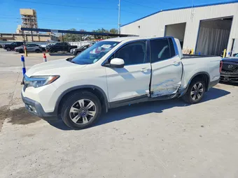 2017 Honda Ridgeline 5FPYK2F56HB005624