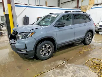 2023 Honda Passport 5FNYF8H64PB015640