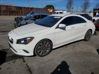 2019 Mercedes-Benz CLA-Class WDDSJ4EB5KN776854