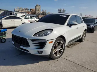 2017 Porsche Macan WP1AA2A50HLB05976