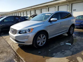 2016 Volvo XC60 YV4612RK9G2844251