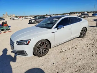 2018 Audi S5 WAUB4CF55JA110701