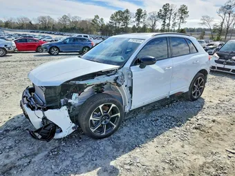 2025 Audi Q3 WA1EECF38S1108058