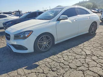 2017 Mercedes-Benz CLA-Class WDDSJ4GB5HN421320