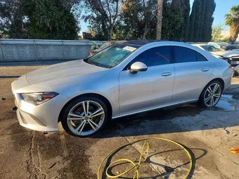 2021 Mercedes-Benz CLA-Class W1K5J4GB6MN191875