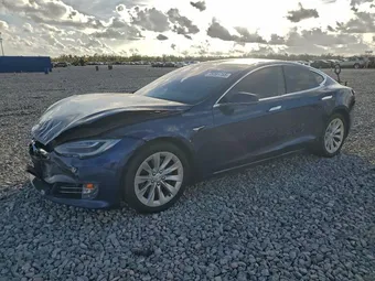 2018 Tesla Model S 5YJSA1E26JF273050