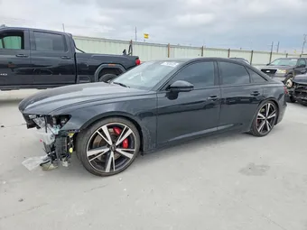 2022 Audi S6 WAUDFBF22NN023565