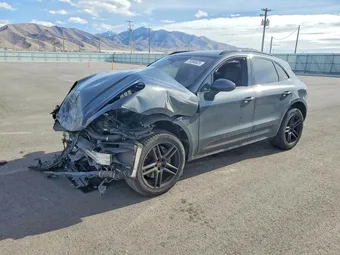 2020 Porsche Macan WP1AB2A59LLB37220