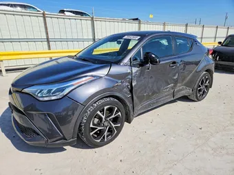 2022 Toyota C-HR NMTKHMBX9NR141218