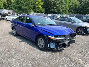 2024 Hyundai Elantra KMHLL4DG7RU841821