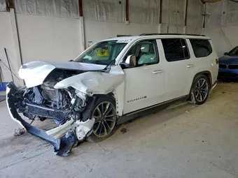 2022 Jeep Wagoneer 1C4SJVDT8NS104304