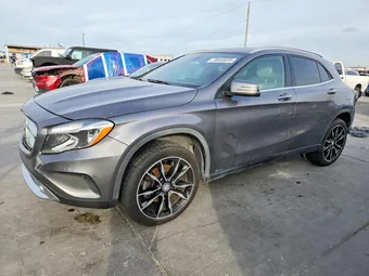 2016 Mercedes-Benz GLA-Class WDCTG4GBXGJ267782