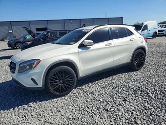 2015 Mercedes-Benz GLA-Class WDCTG4EBXFJ185441