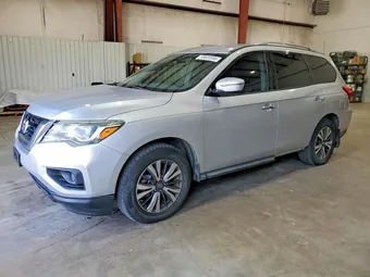 2017 Nissan Pathfinder 5N1DR2MN7HC656923