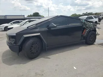 2024 Tesla Cybertruck 7G2CEHED6RA015992