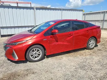 2018 Toyota Prius Prime JTDKARFP3J3095796