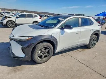 2024 Toyota bZ4X JTMAAAAA8RA044012