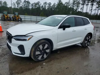 2025 Volvo XC60 YV4H60RC5S1007891
